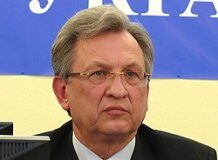 ЗМІ: Януковича умовили залишити Ярошенка у міністерському креслі