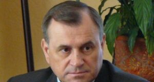 Голова області пообіцяв працевлаштувати медиків-початківців