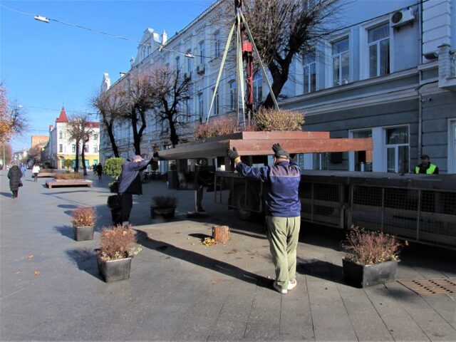 1B2EDA1C-7CDE-490B-8A10-CCA27E0B0027