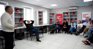 Тренінг з лідерства для молоді провели у Житомирі