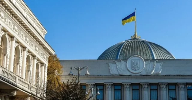 1203884d6a792584-840x441