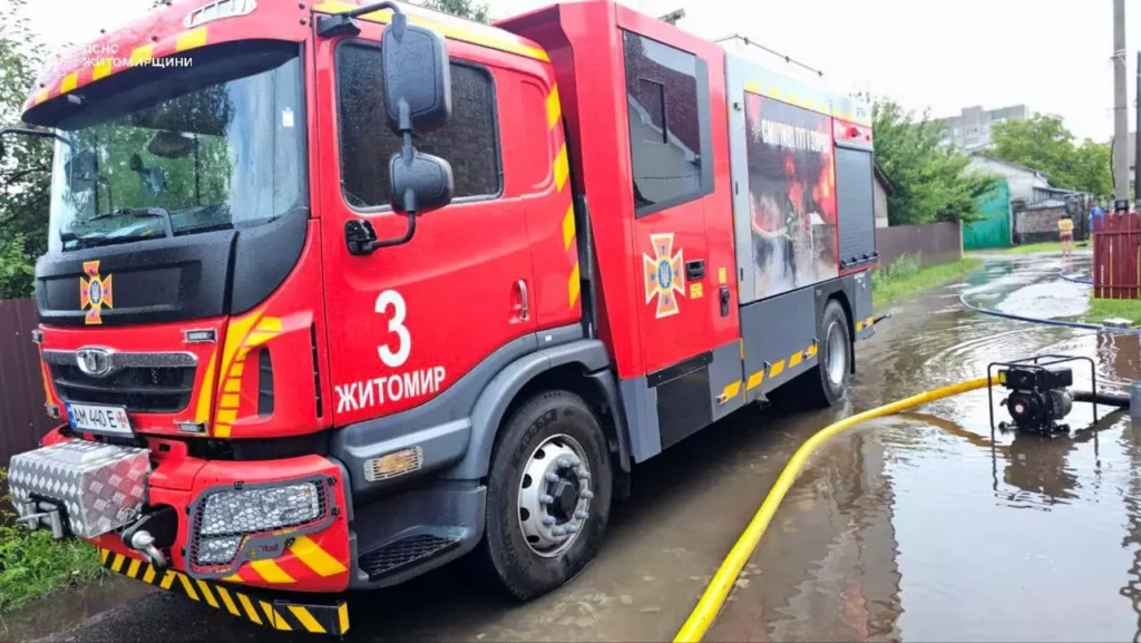 рятувальники 24 рази виїжджали на ліквідацію