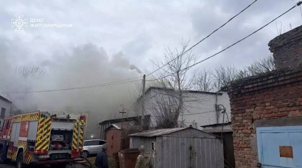 евакуювали двох чоловіків