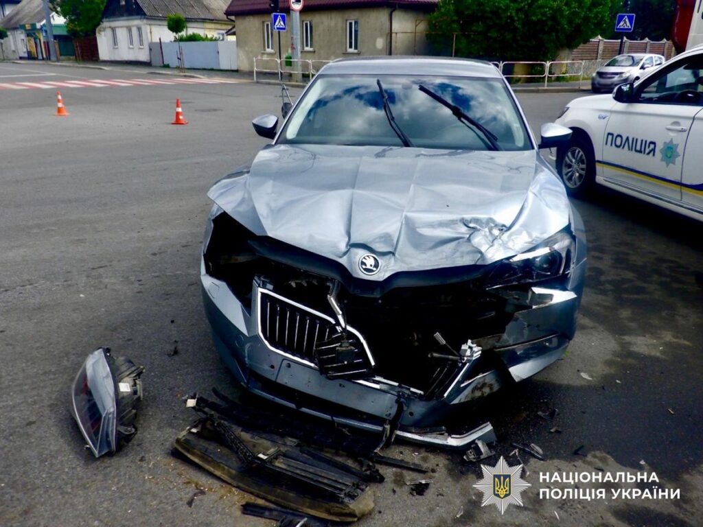 У Звягелі завершили розслідування ДТП, у якій тяжко травмувалася...