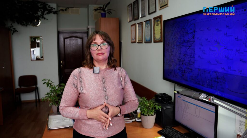 На Житомирщині утримається зимова погода: сніг, вітер і ожеледиця,...