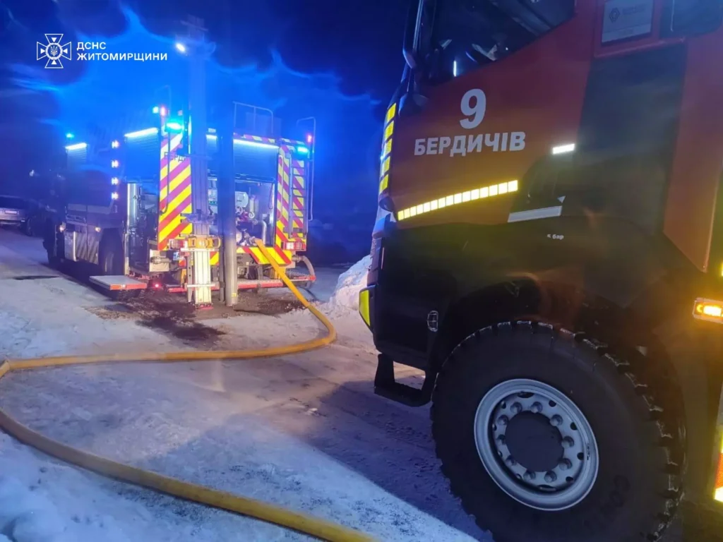 ДСНС Житомирщини за добу 28 разів виїжджала на пожежі...