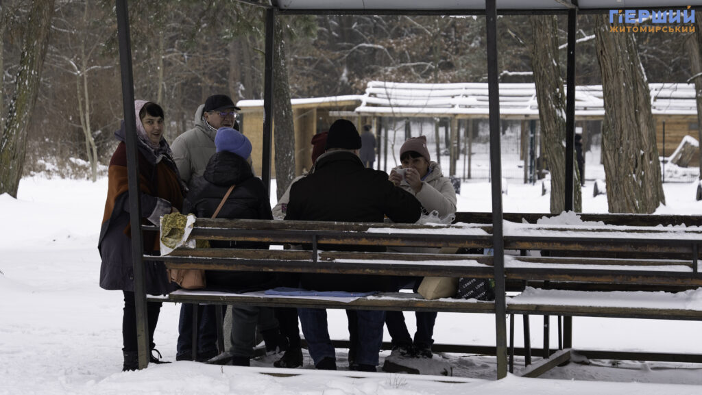 Зимовий Житомир: як містяни проводять вихідні у Гідропарку