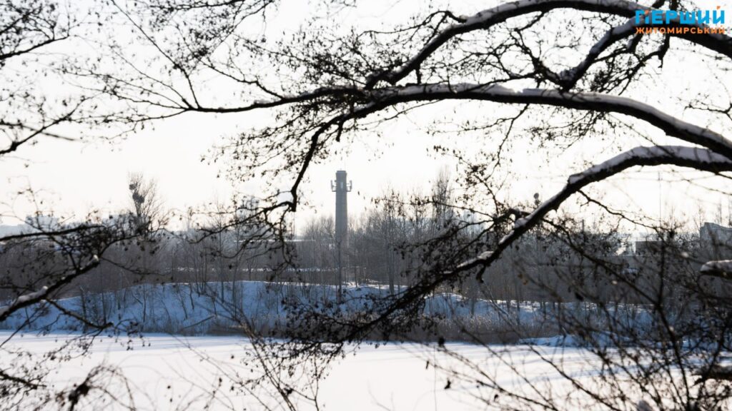 Зимовий Соколовський кар’єр у Житомирі: мороз, сонце і крига