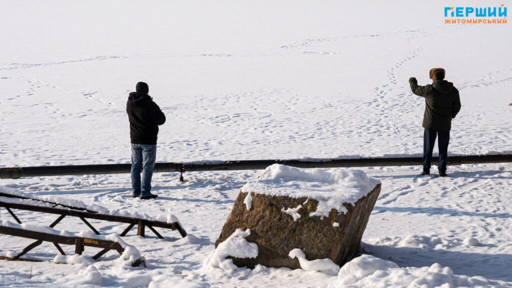 Зимовий Соколовський кар’єр у Житомирі: мороз, сонце і крига