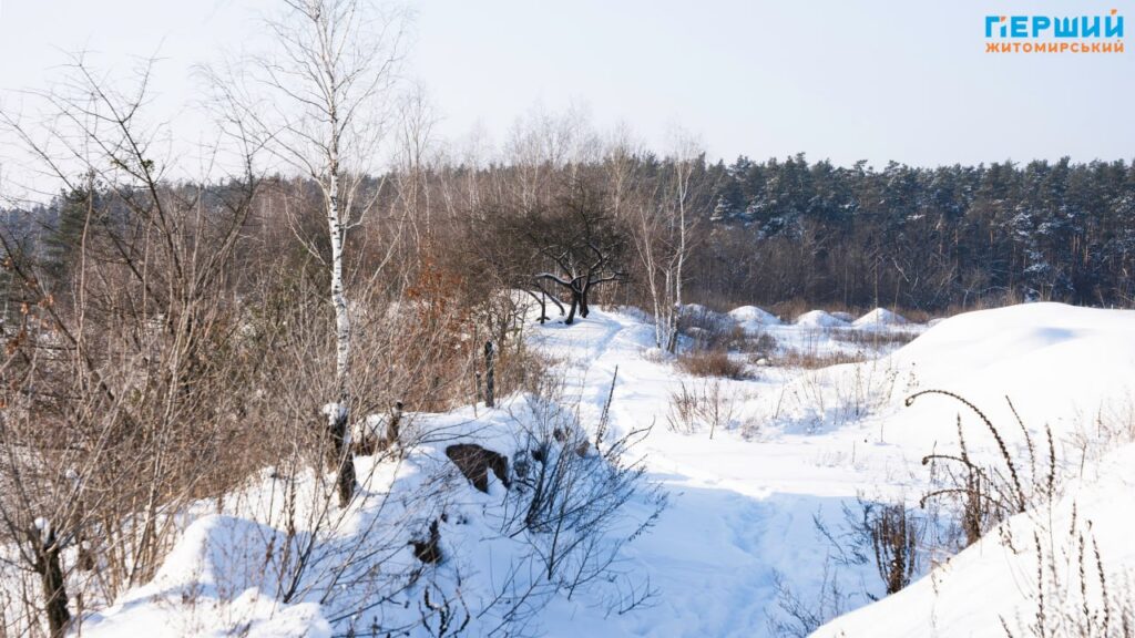 Зимовий Соколовський кар’єр у Житомирі: мороз, сонце і крига