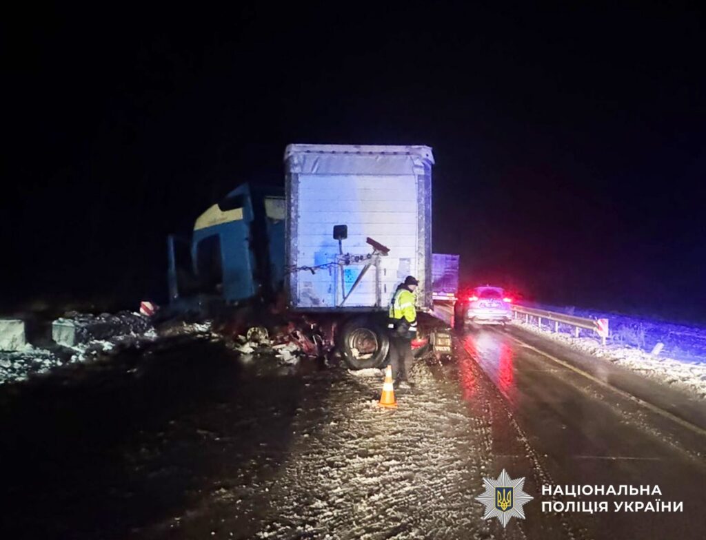 ДТП на трасі Київ–Чоп біля Житомира: загинув 24-річний водій...