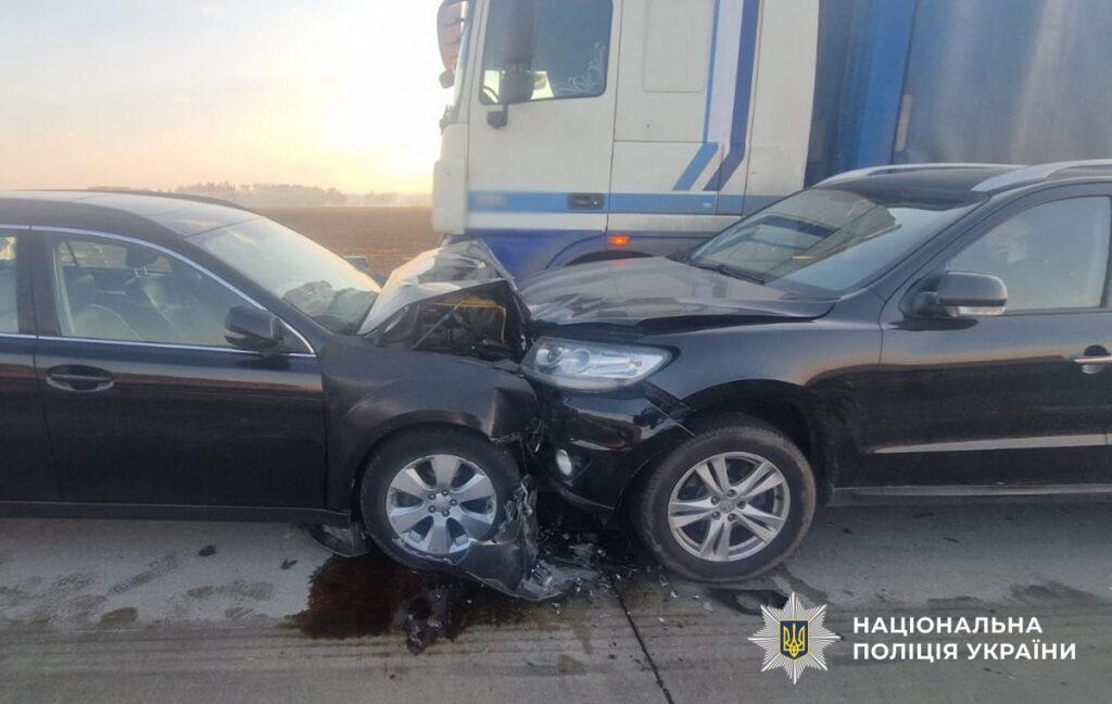 Сім автомобілів зіткнулися на Київ – Ковель – Ягодин:...