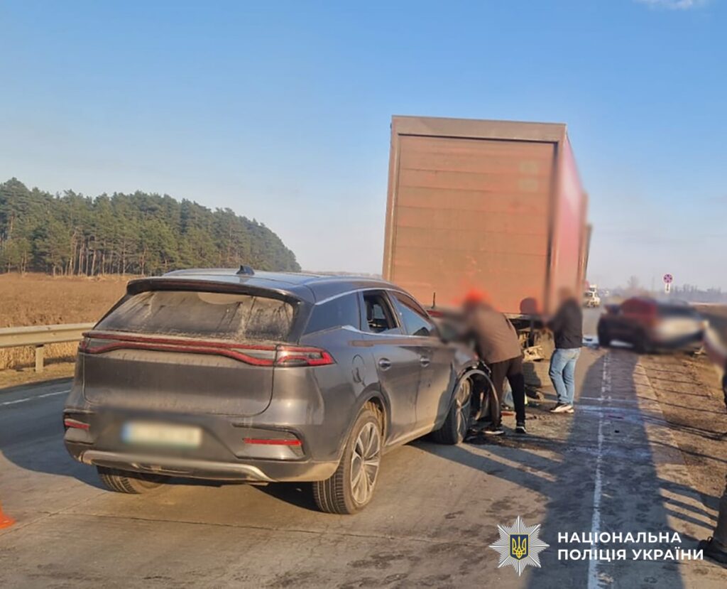 Сім автомобілів зіткнулися на Київ – Ковель – Ягодин:...