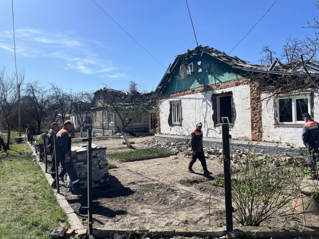 удар по Коростеню