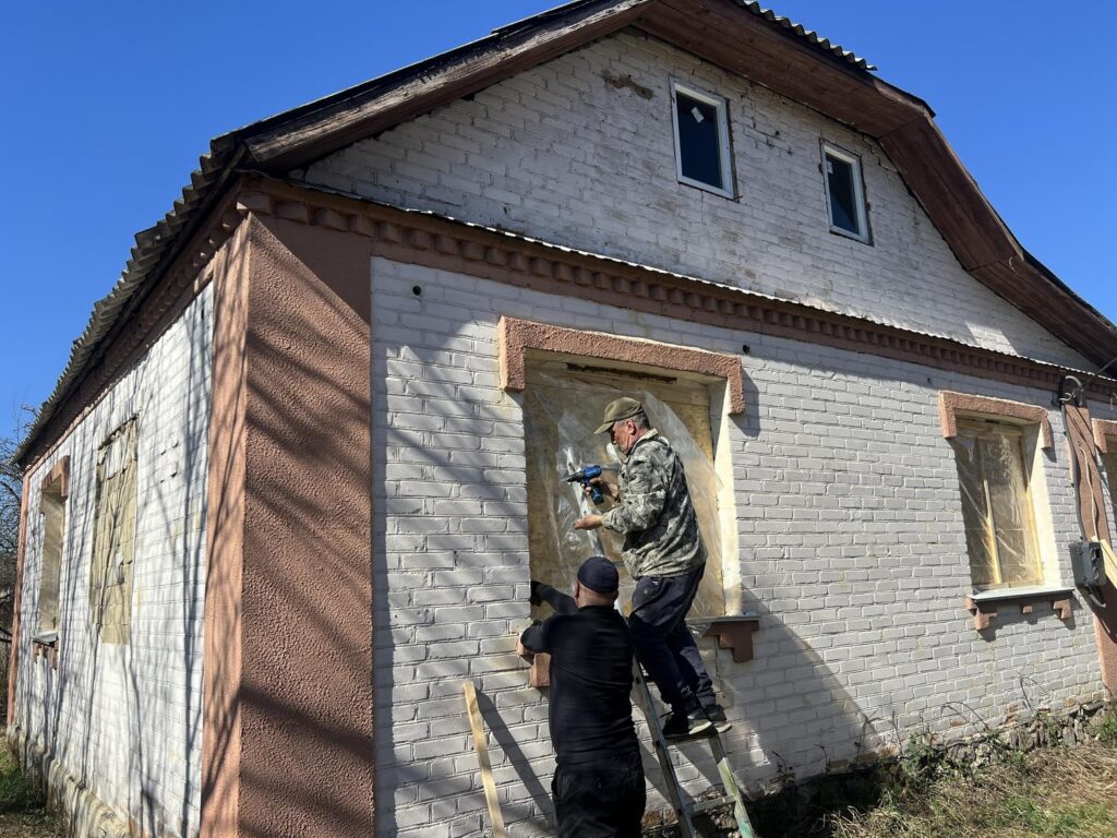 удар по Коростеню