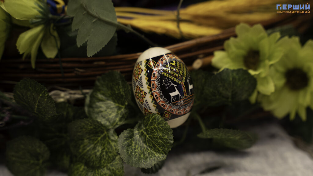 Світле свято у Житомирі: як містяни святять великодні кошики...