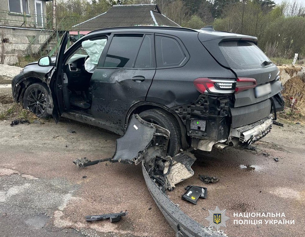 на перехресті