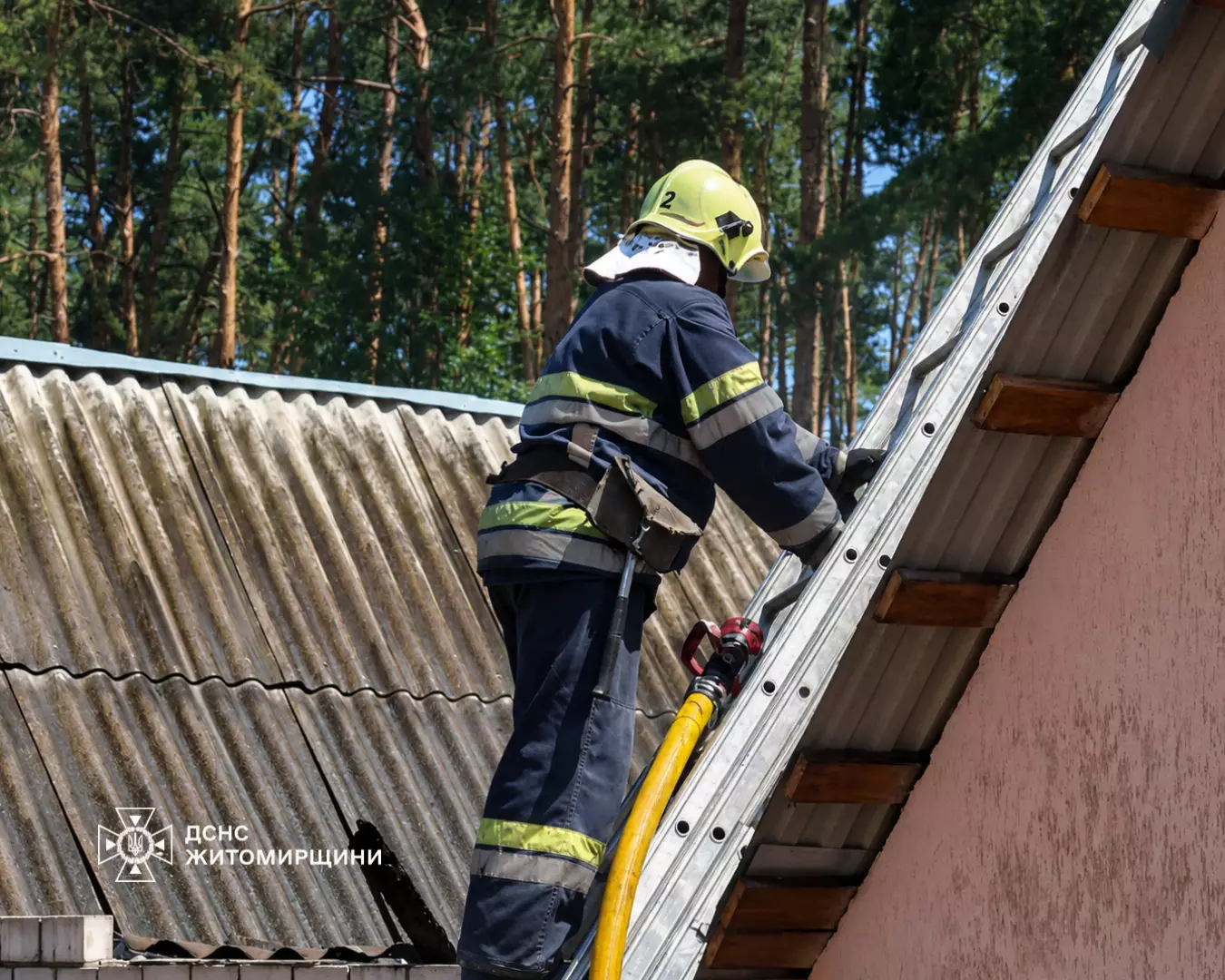 Пожежа в приватному гаражі селище Озерне
