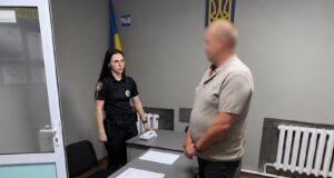 Сумнівні угоди на світло у Звягелі коштували понад 425 тисяч судять чиновника у звягелі