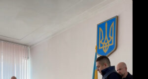Прямо на сесії голові Черняхова оголосили підозру. ФОТО затримання голови Черняхова