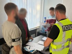 За хабар для списання з війська затримали директора лікарні сприяв переправці за кордон