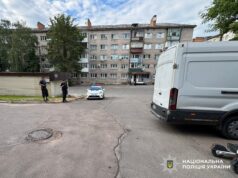 Здав назад і збив пенсіонера, деталі аварії в Житомирі фото з місця подій