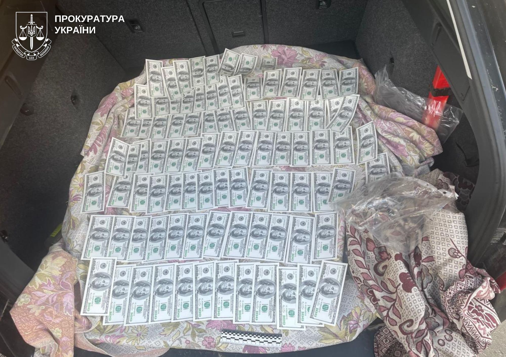 Докази незаконної діяльності переправників