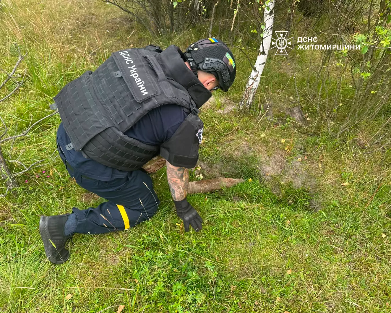 Знешкодження старого снаряда рятувальниками