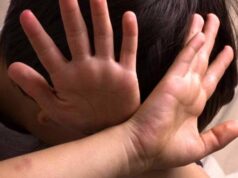 За побиття сина суд виніс вирок матері з Коростенщини матір засудили за побиття сина