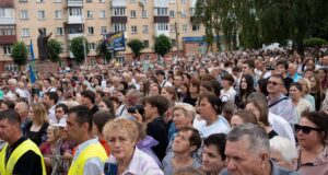 Посланець Ватикану провів у Бердичеві спільну молитву віряни в Бердичеві