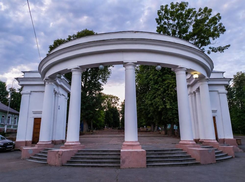 У Житомирі відремонтують історичну колонаду парку Шодуара