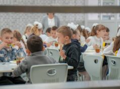 Безкоштовне харчування з вересня отимають учні області гроші на харчування