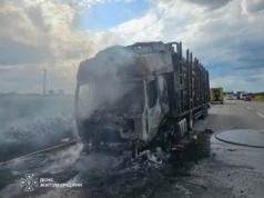 Чоловік обгорів у своїй же вантажівці під Коростенем чоловік обгорів у машині