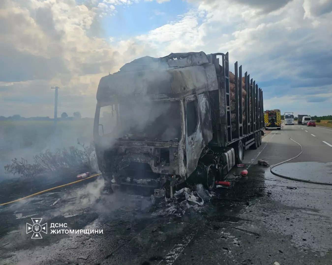 Пожежа вантажного автомобіля під Коростенем