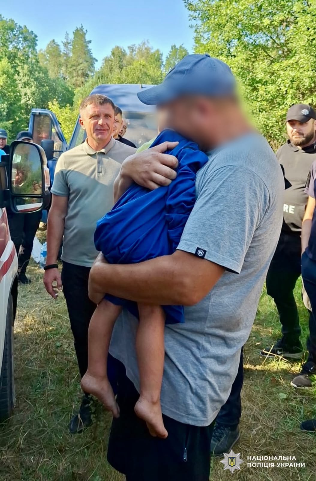 Рятувальники та поліція прочісують ліс у Хорошівській громаді