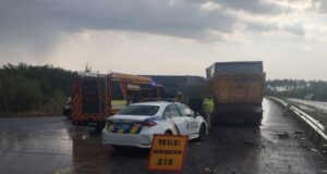 Важке зіткнення вантажівок сталося біля Оліївки дтп біля оліївки