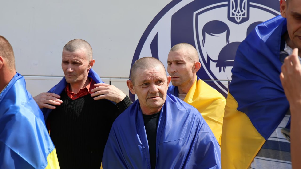 Звільнені бійці ЗСУ та Нацгвардії