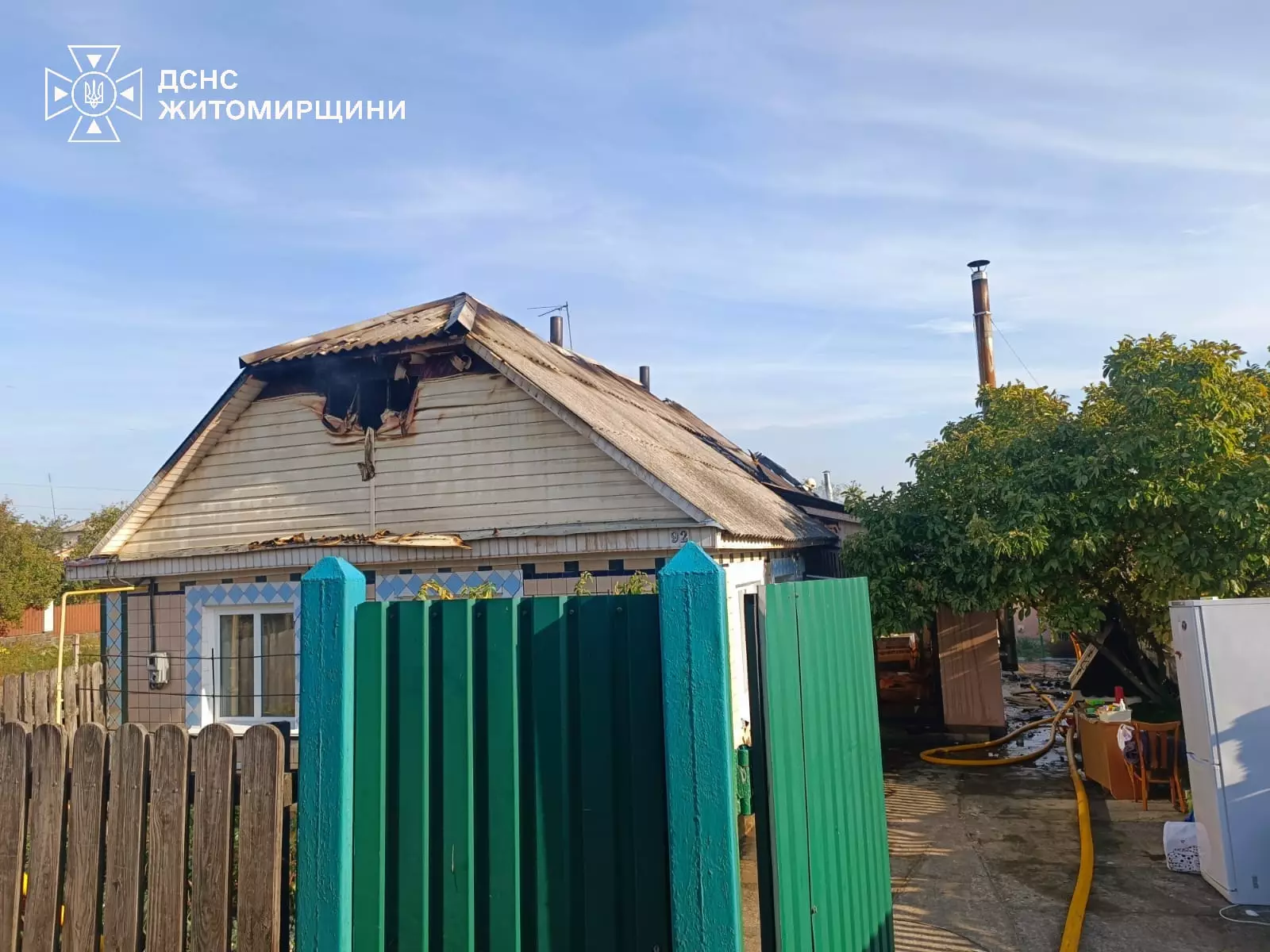 Ліквідація займання покрівлі у Житомирській області